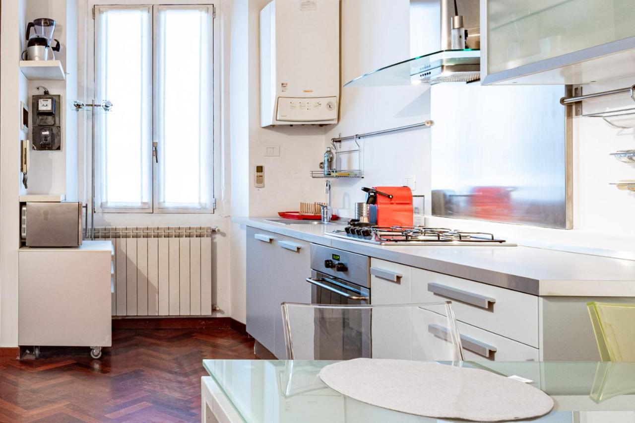 Ticinese Livings Comfy Suite - Full City Center Milano Eksteriør bilde
